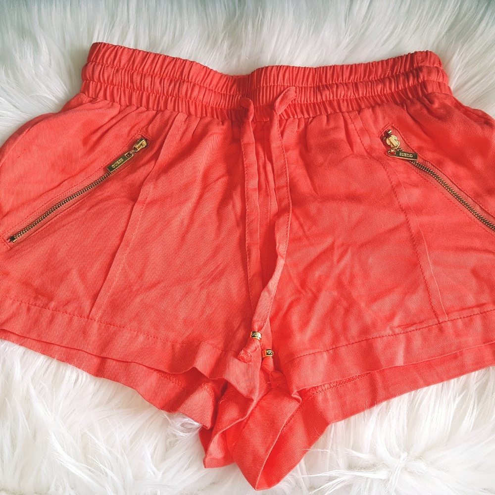 Guess - Picture 2 of 4